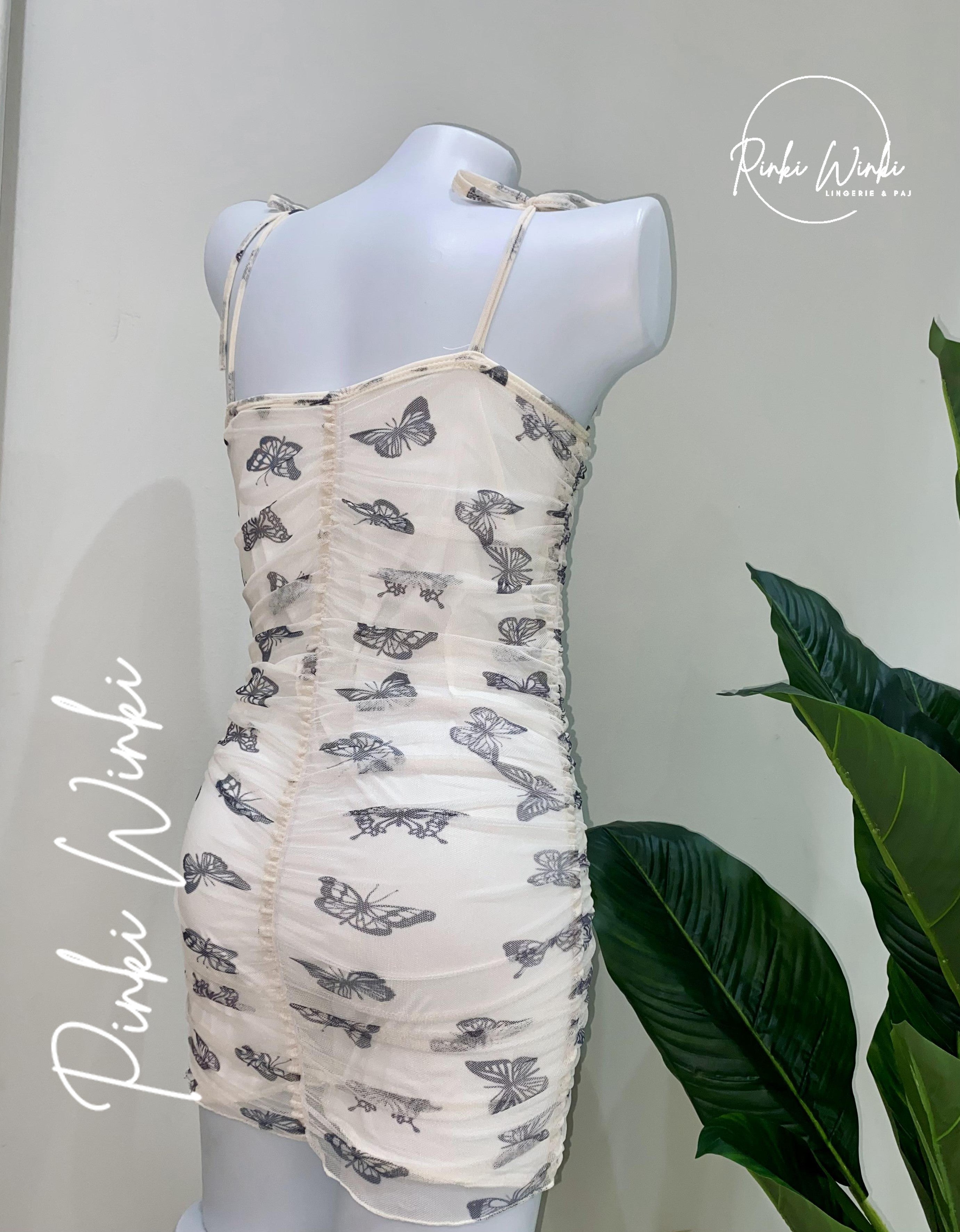 فستان أبيض فراشات قصير