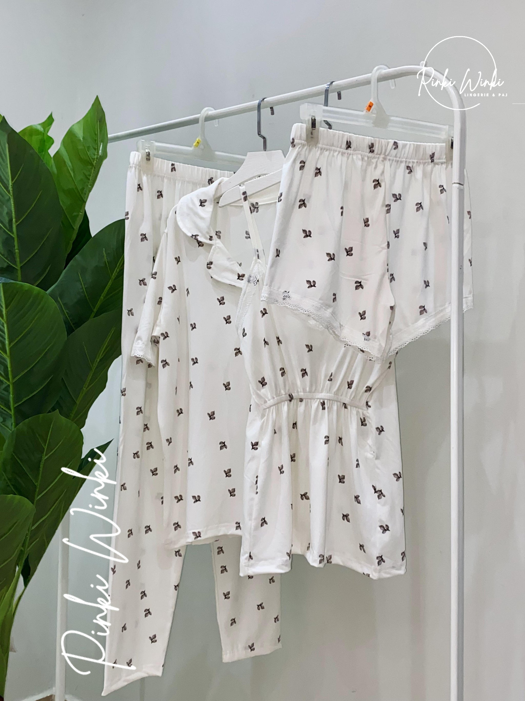 طقم لاونج أبيض 4 قطع ابيض