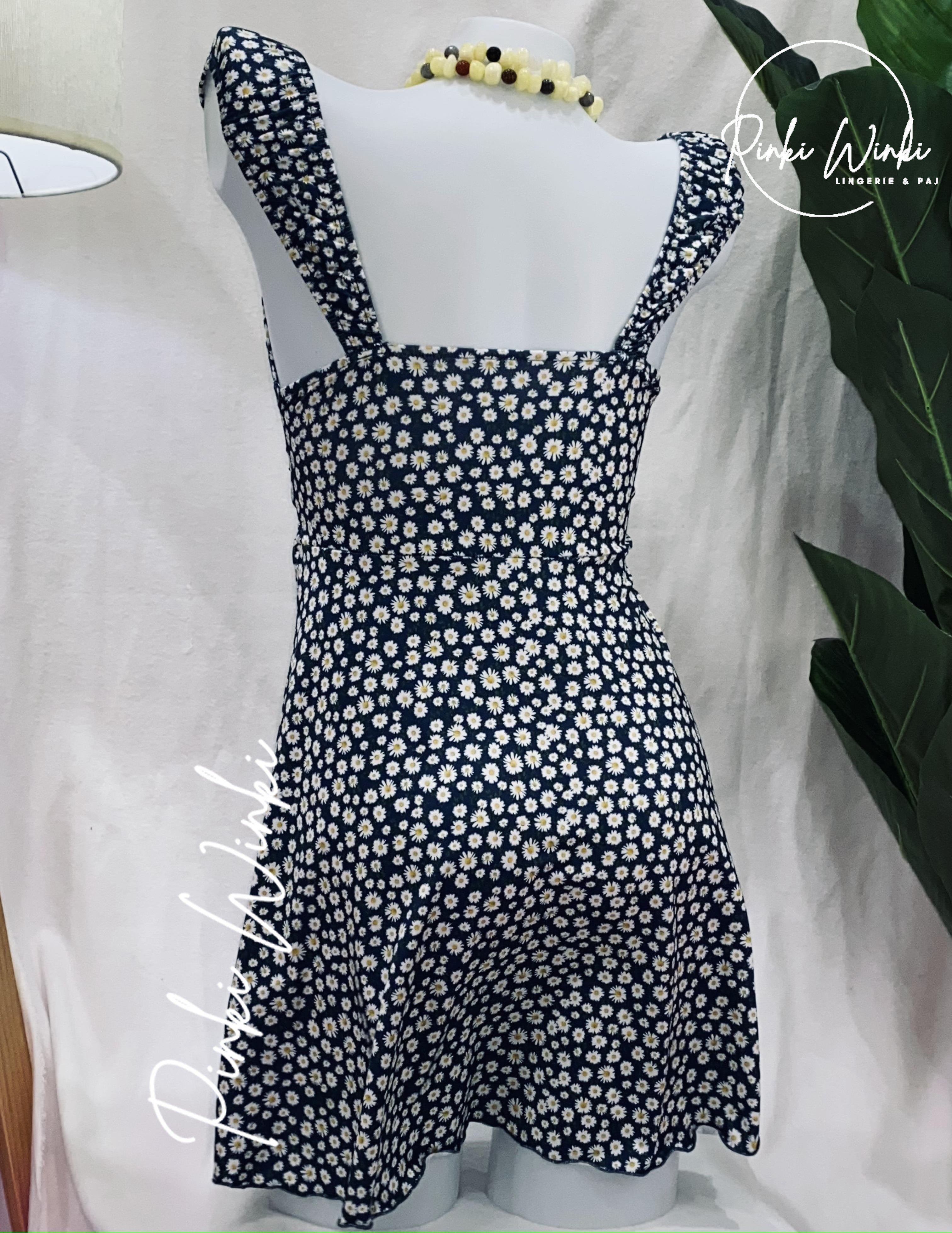 فستان اسود قصير